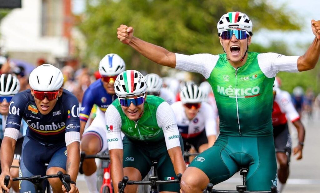 1ccfb09a283a4e07b8a0e9070a24a9e0