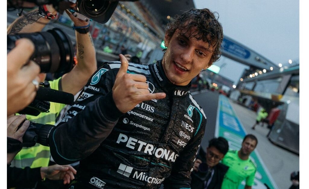 2a257a300d4b4db096b29d6d0eea983b