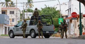 64e8ba049ee943d1a02210a135a72b1a