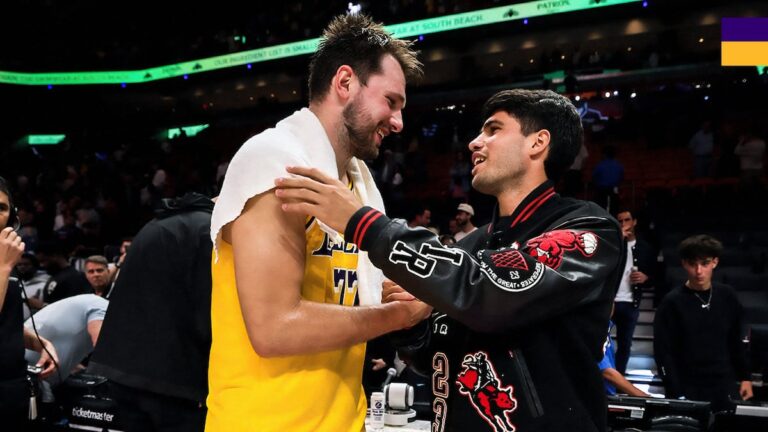 66c86885b6ad41c7aef6d91b75fb603d