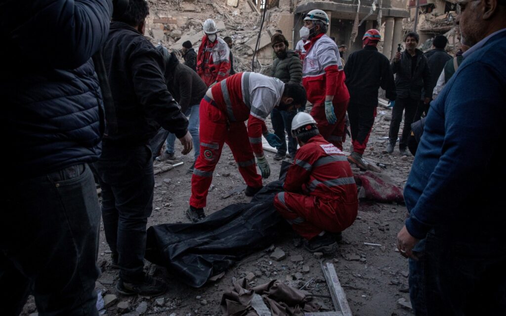 8cdf859e1a384a59bb7ddb119ea5102d