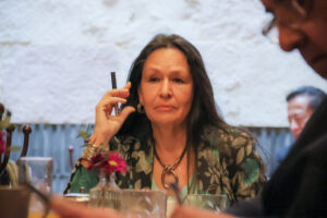 90b3dee8752a4d2594553de64b272c59