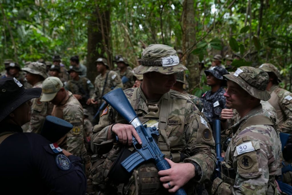 99b3bd3c5dbc4fd0aa0e915e76deb98e