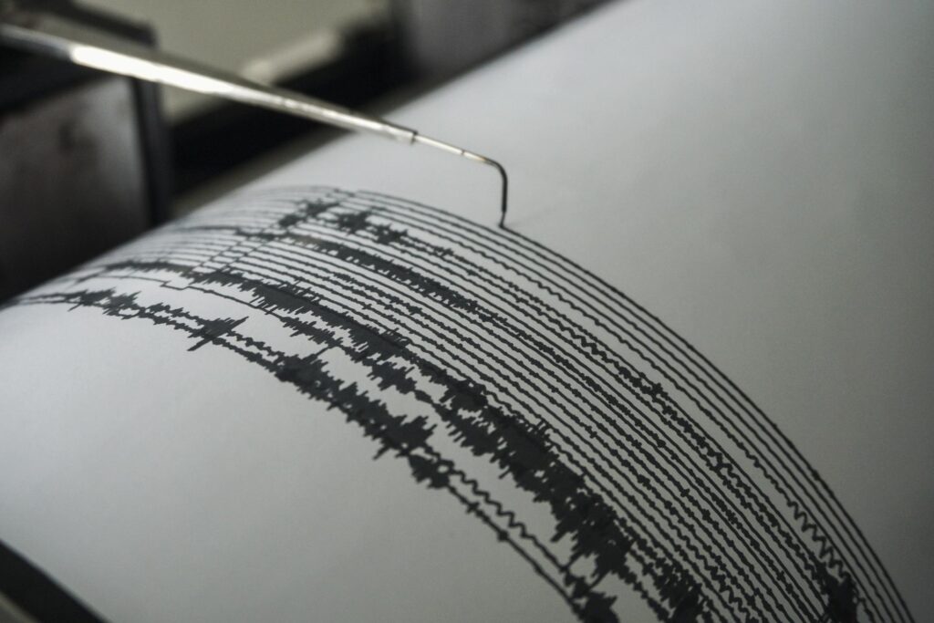 Un sismo de 4,4 sacude una zona costera de Ecuador donde ya hubo un terremoto en marzo