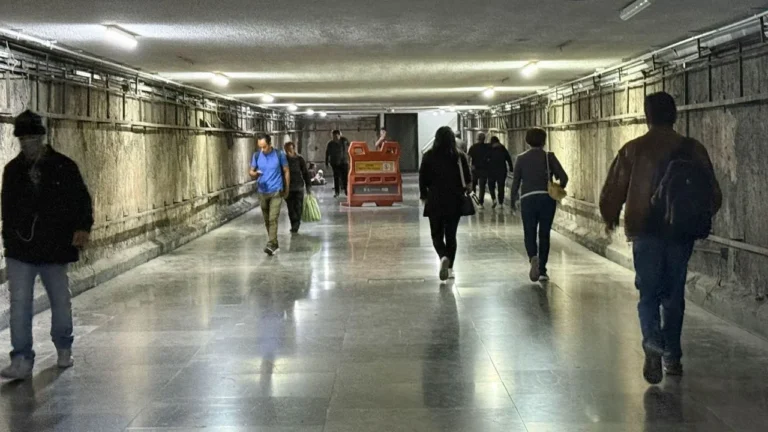 112ff409873f4c8baa4a9267fe7f4ba9