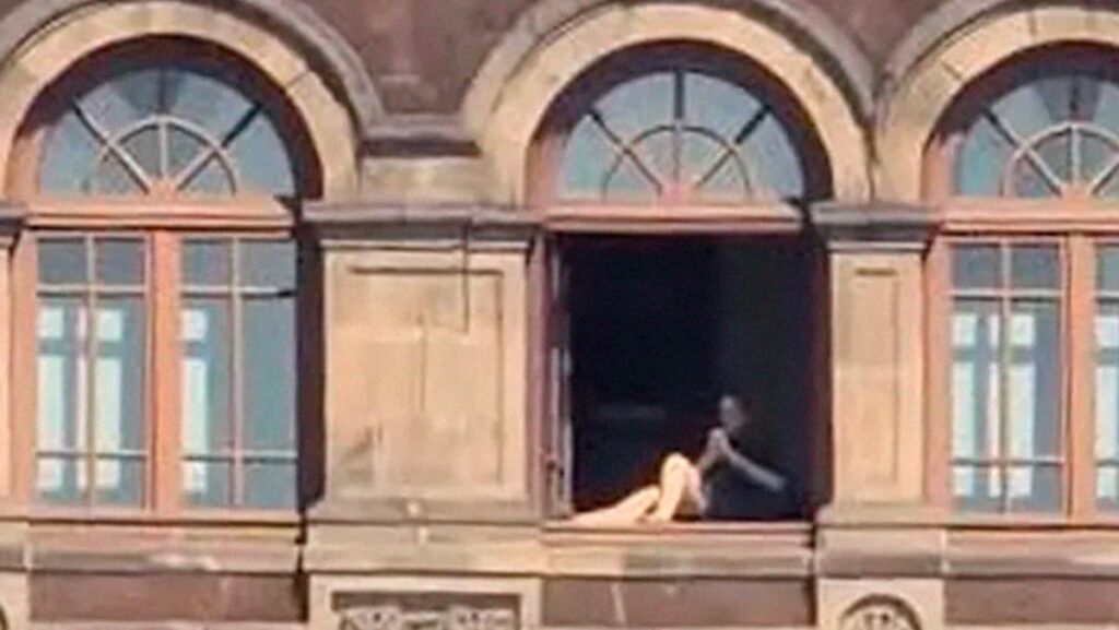 32560264a9ac4c2da222e4e145ab7b2f