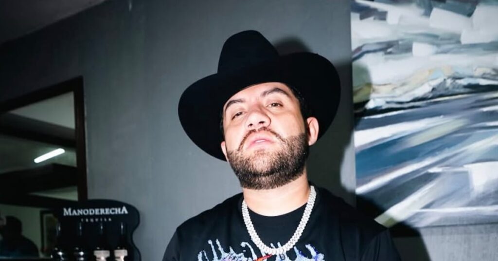 50b4aeba90794cd98c4bc62cb3807d20