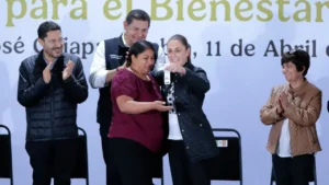 53c2c09fb4a54d37b3dce48133c9143d