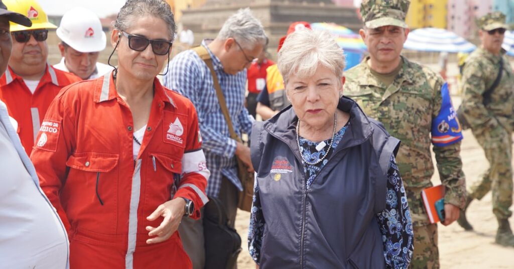 b0ad51d881c44d9e81d8a328b58c4939