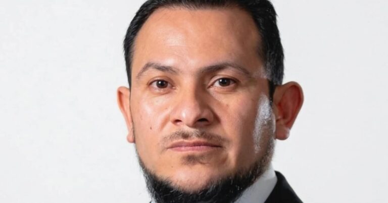 f8741f07d9d046a3abb311088a332542